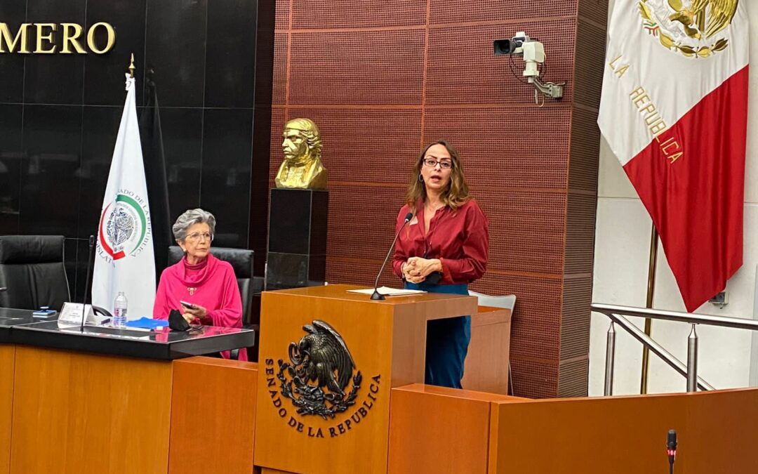 Eliza Puente participa en foro sobre el Programa Nacional de Cáncer